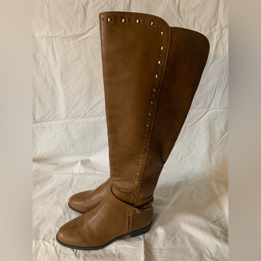 Tall Wide Calf Boots by Rialto.  Size 7-1/2 M.  Carmel color. *NEW*.